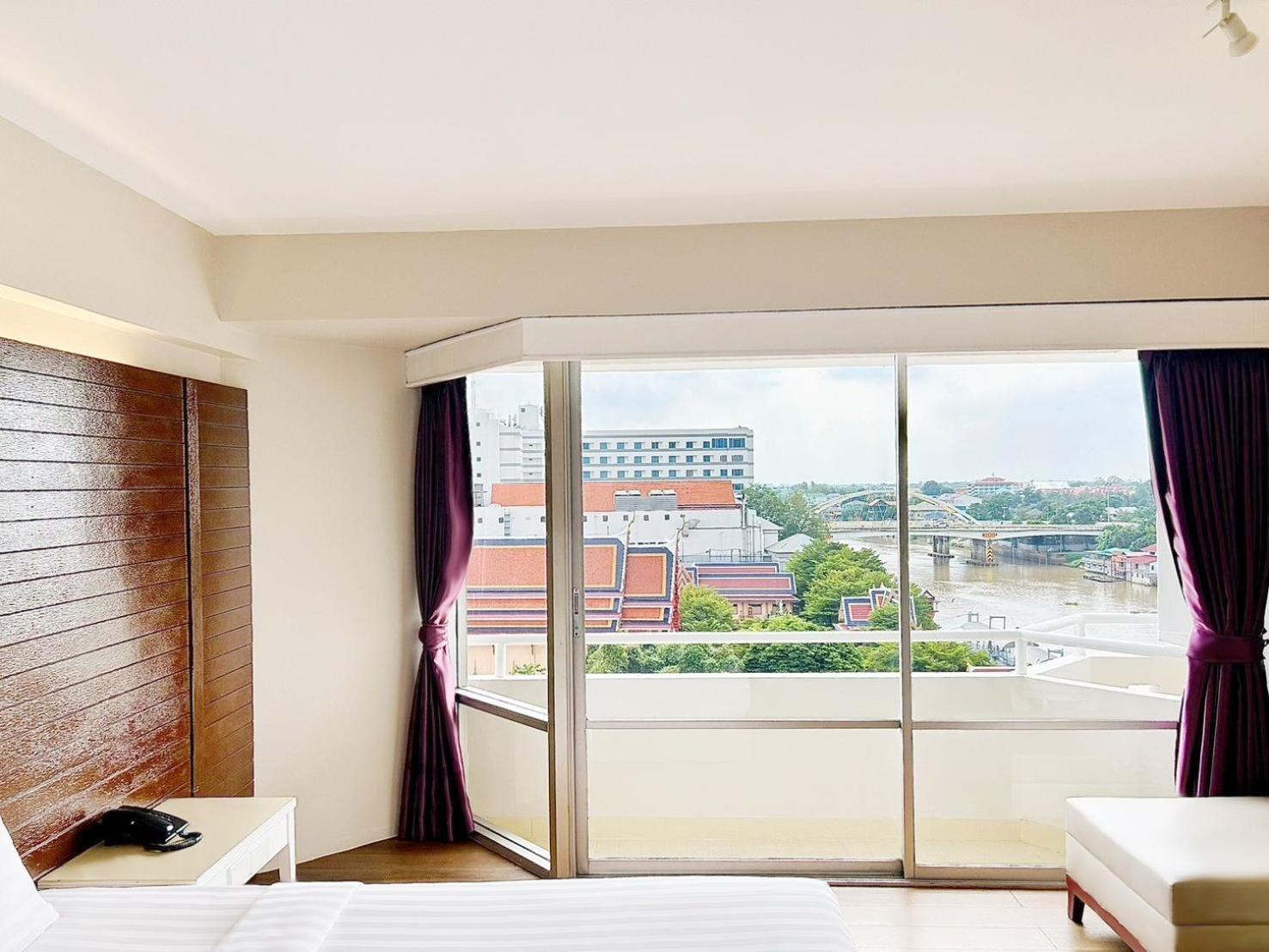 Hotel Ayothaya Riverside