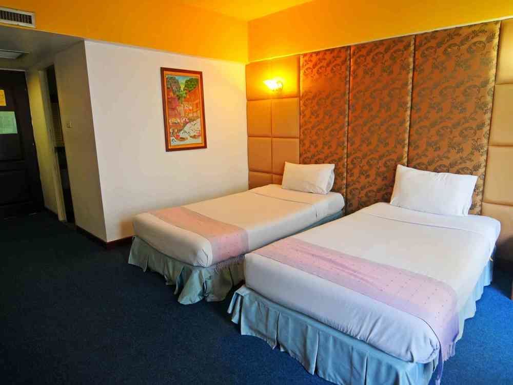 Hotel Ayothaya Riverside