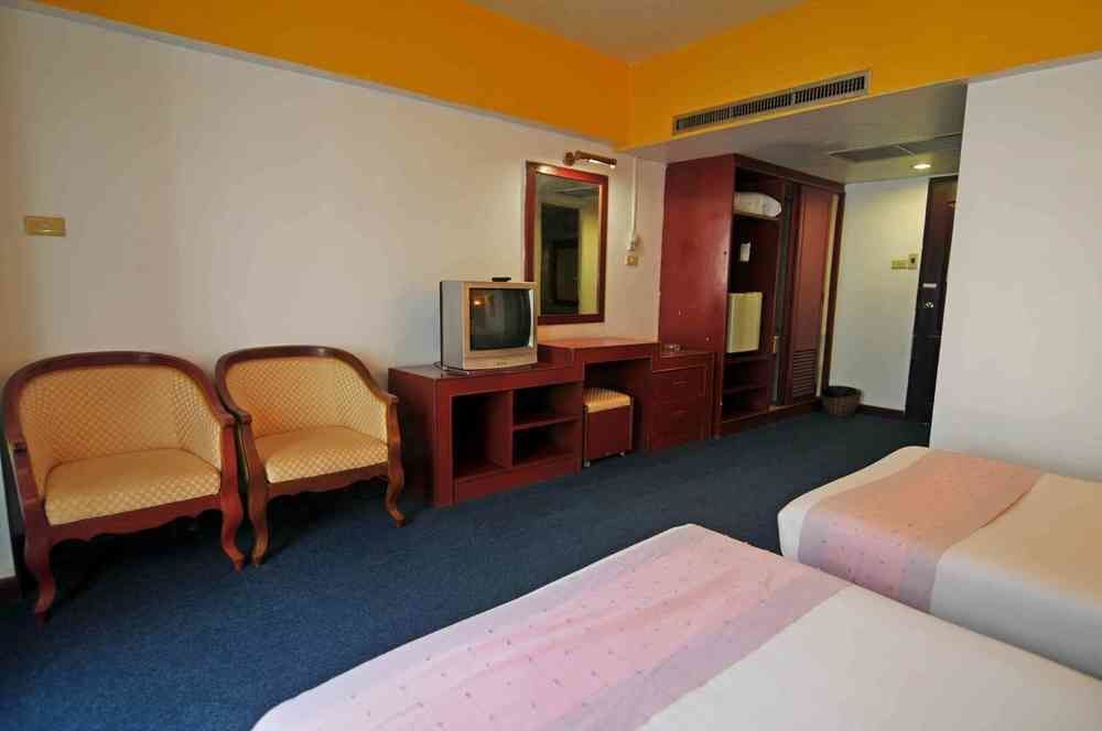 Ayothaya Riverside 3*
